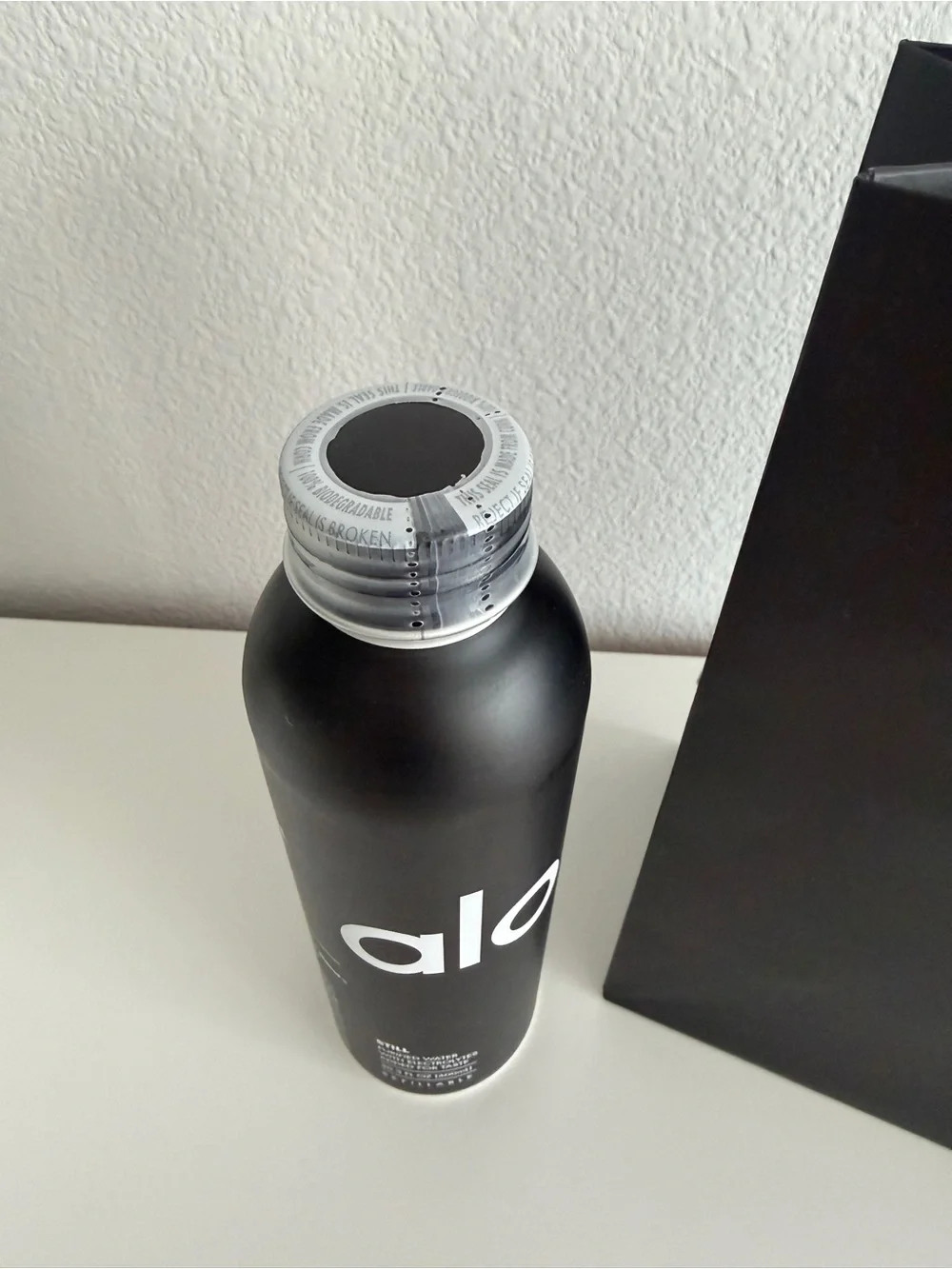 Alo Yoga Refillable Water Bottle & Shopping Bag New